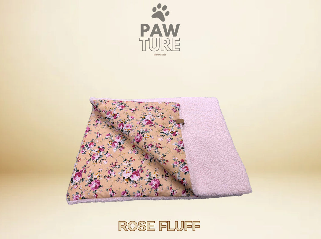 🤎 PAWTURE Pink Flowers Blanket – Maximum Comfort